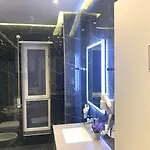 Magnifique * Tirana